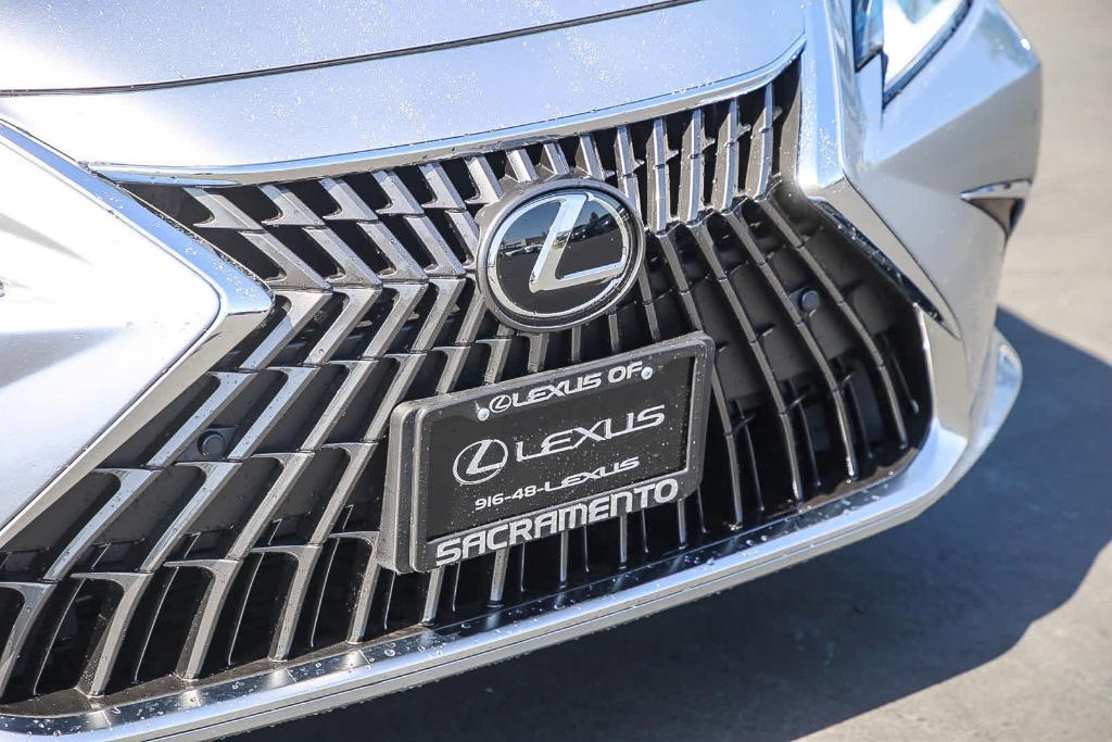new 2024 Lexus ES 250 car, priced at $46,615