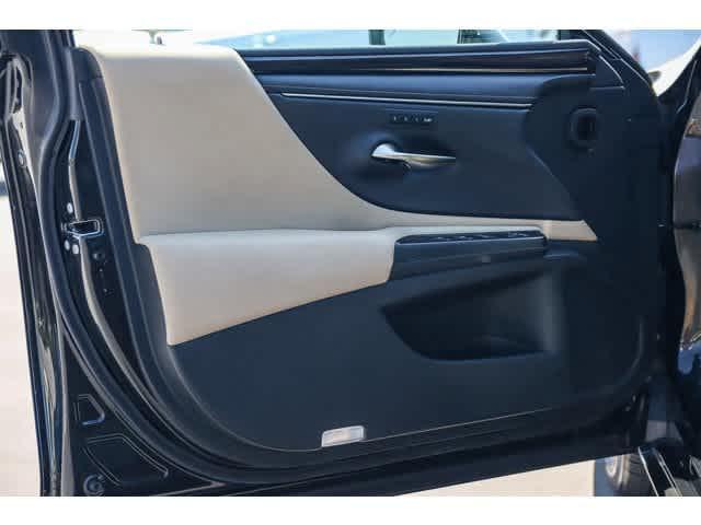 used 2021 Lexus ES 250 car, priced at $24,894