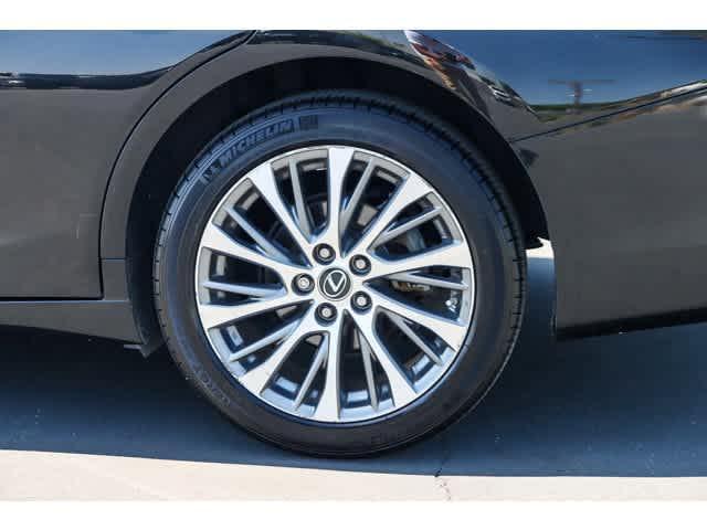 used 2021 Lexus ES 250 car, priced at $24,894