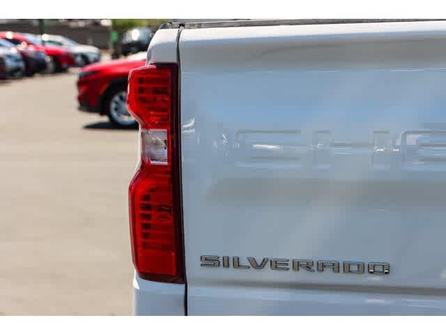 used 2022 Chevrolet Silverado 1500 car, priced at $32,101
