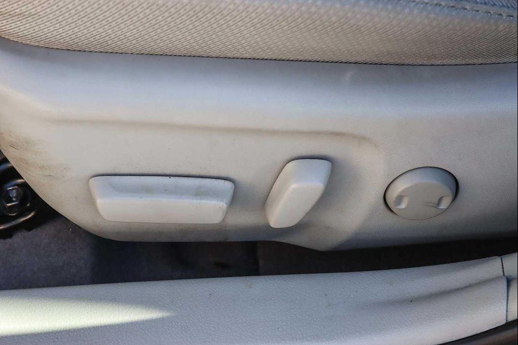 used 2014 Toyota Camry Hybrid car, priced at $15,291