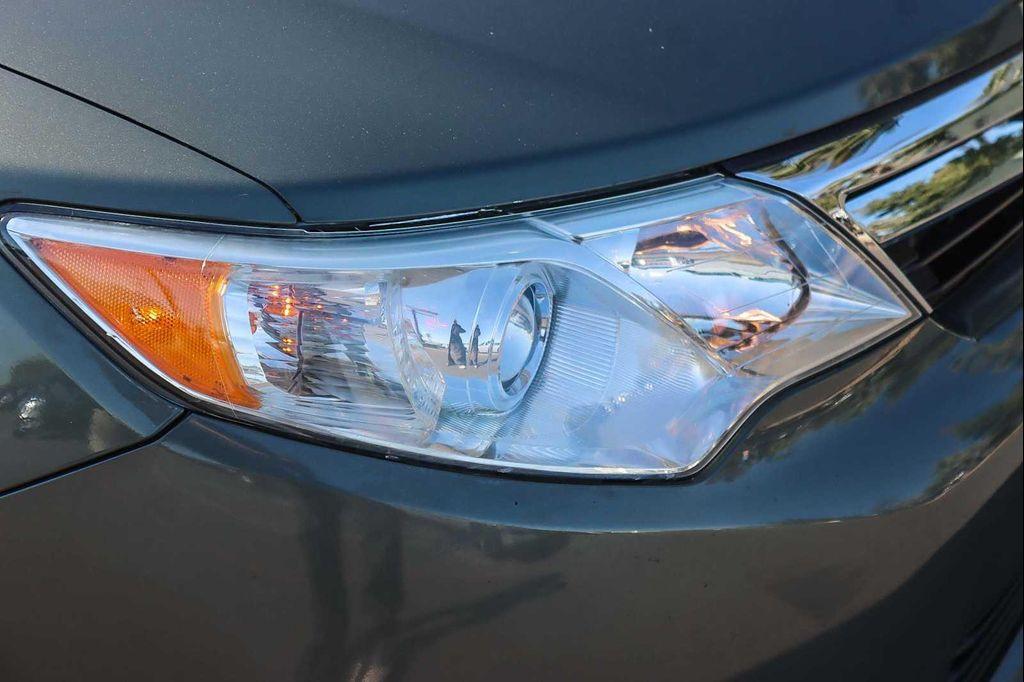 used 2014 Toyota Camry Hybrid car, priced at $15,291