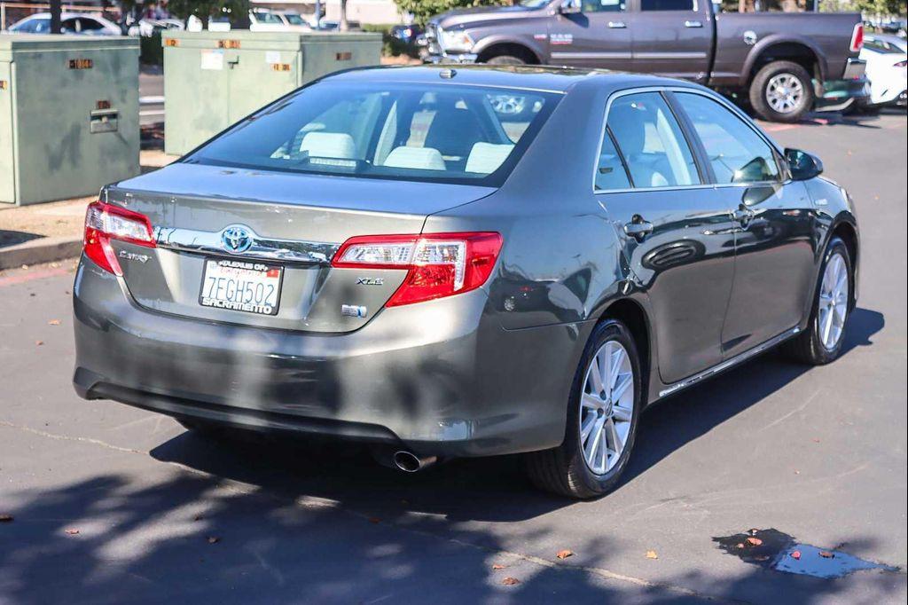 used 2014 Toyota Camry Hybrid car, priced at $15,291