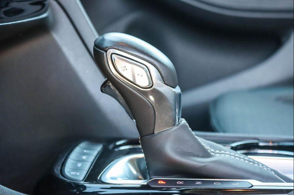 used 2022 Buick Encore GX car, priced at $19,712