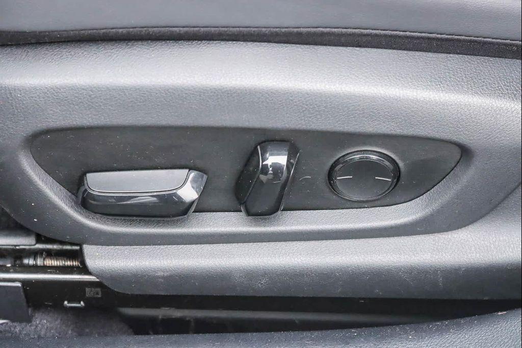 used 2021 Lexus ES 350 car, priced at $29,352