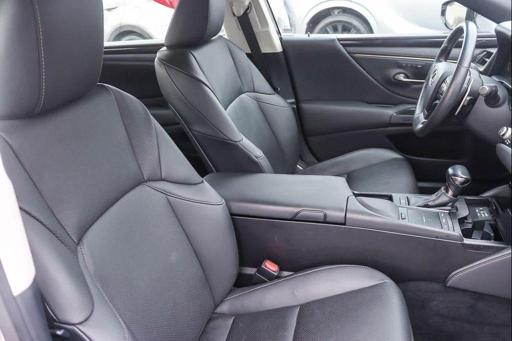 used 2021 Lexus ES 350 car, priced at $29,352