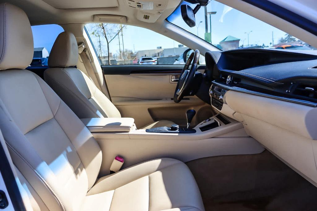 used 2013 Lexus ES 350 car, priced at $13,961