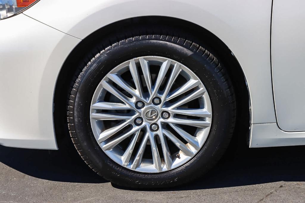 used 2013 Lexus ES 350 car, priced at $13,961