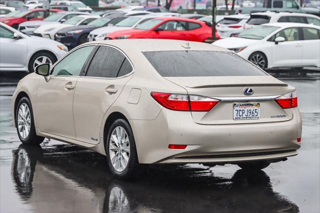 used 2014 Lexus ES 300h car, priced at $16,141