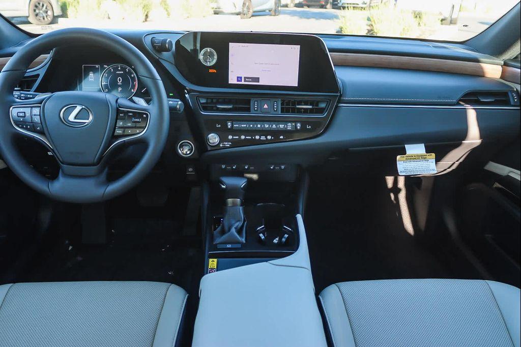 new 2025 Lexus ES 350 car, priced at $48,114