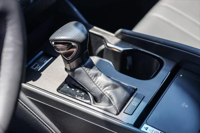 used 2024 Lexus ES 350 car, priced at $46,641