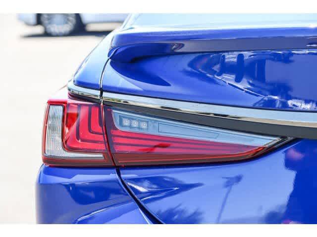 used 2024 Lexus ES 350 car, priced at $46,531
