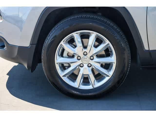 used 2017 Jeep Cherokee car, priced at $15,643
