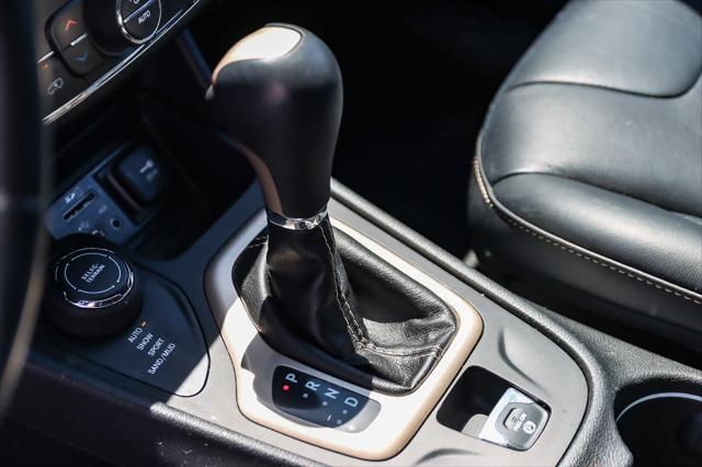 used 2017 Jeep Cherokee car, priced at $17,311