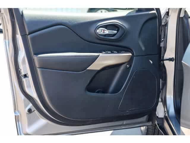used 2017 Jeep Cherokee car, priced at $15,135