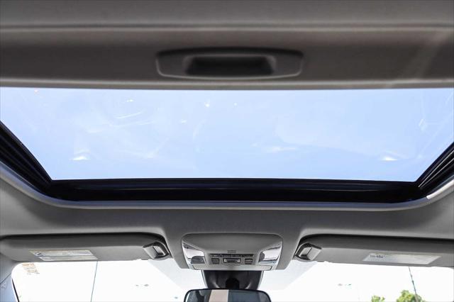 used 2022 Toyota RAV4 Hybrid car, priced at $33,381