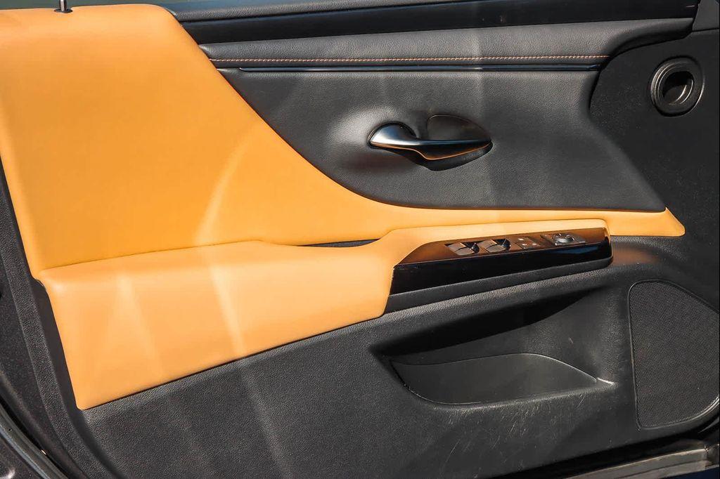 used 2022 Lexus ES 350 car, priced at $35,892