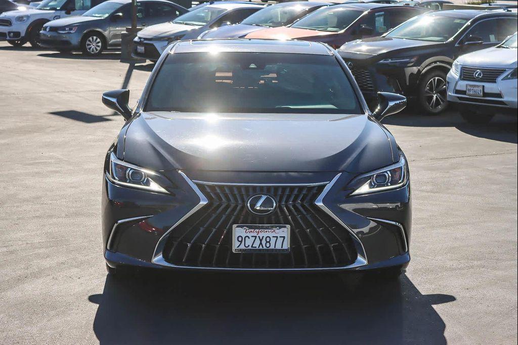 used 2022 Lexus ES 350 car, priced at $35,892