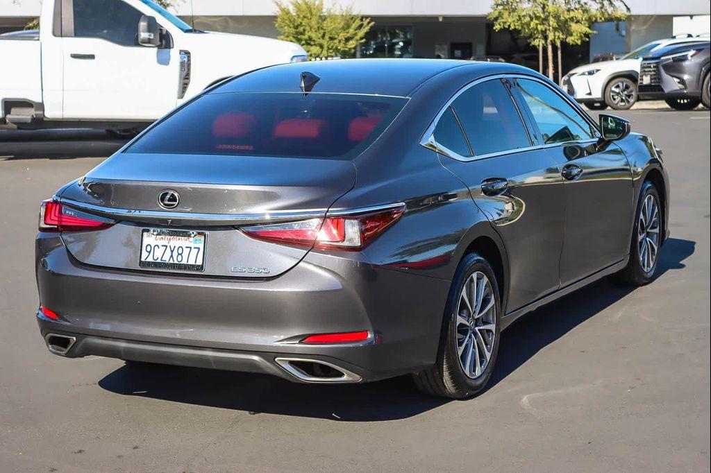 used 2022 Lexus ES 350 car, priced at $35,892