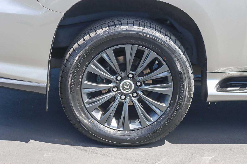 used 2021 Lexus GX 460 car, priced at $41,933