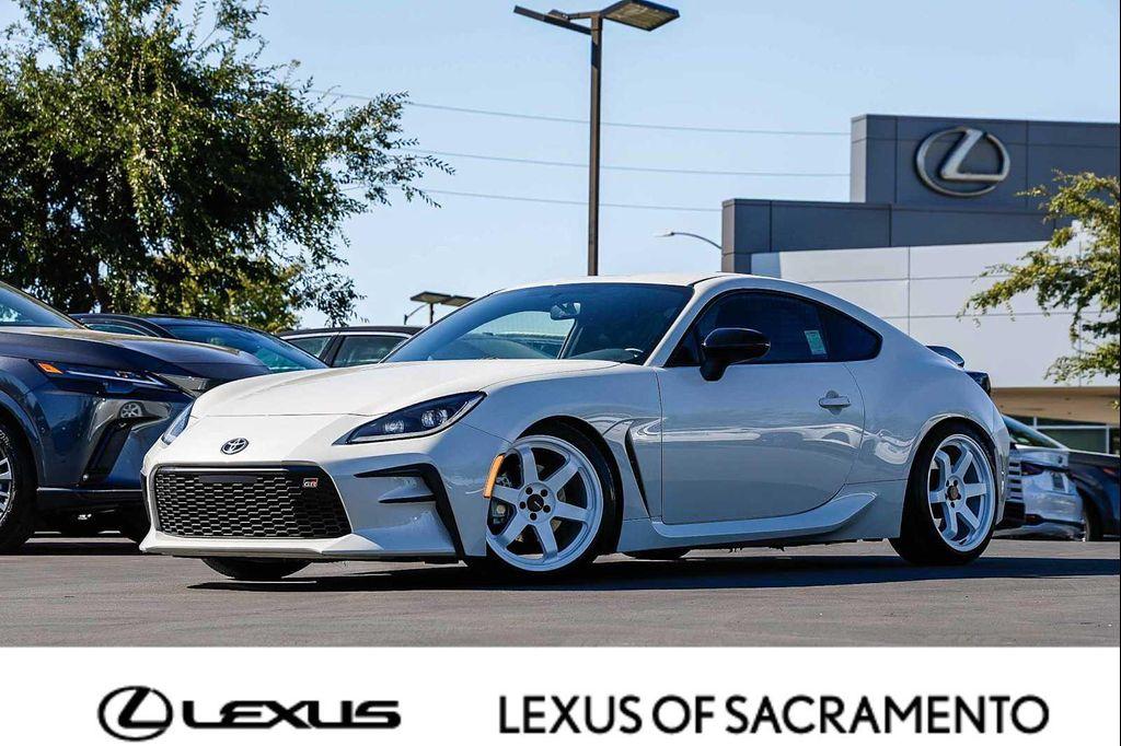 used 2023 Toyota GR86 car, priced at $28,791