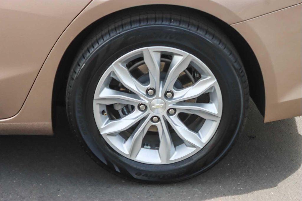 used 2019 Chevrolet Malibu car, priced at $14,341