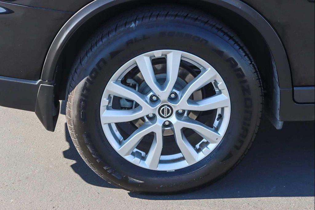 used 2018 Nissan Rogue car, priced at $10,211