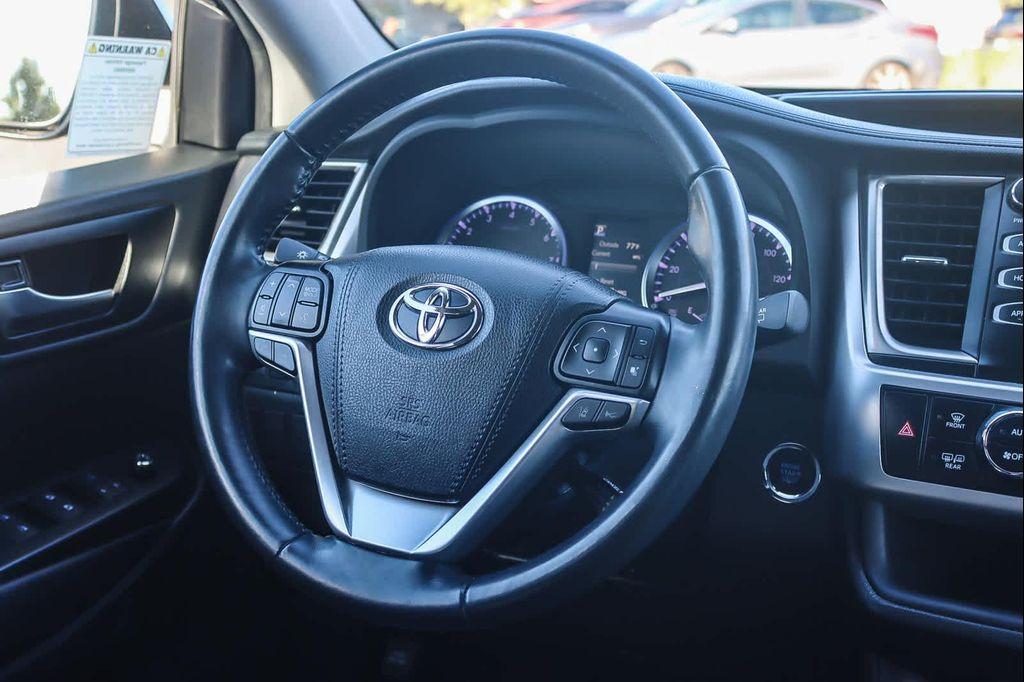 used 2019 Toyota Highlander car, priced at $27,242