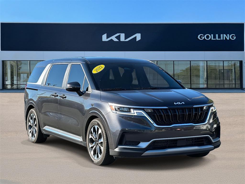 used 2022 Kia Carnival car, priced at $29,171