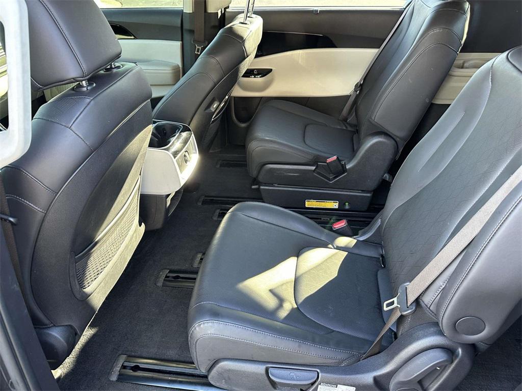 used 2022 Kia Carnival car, priced at $29,171