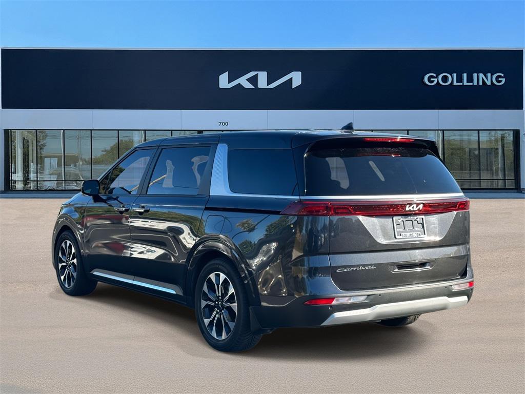 used 2022 Kia Carnival car, priced at $29,171