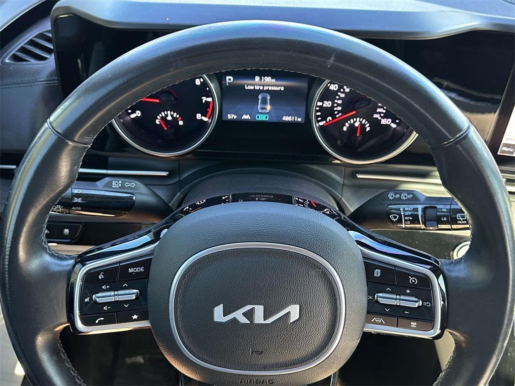 used 2022 Kia Carnival car, priced at $29,171