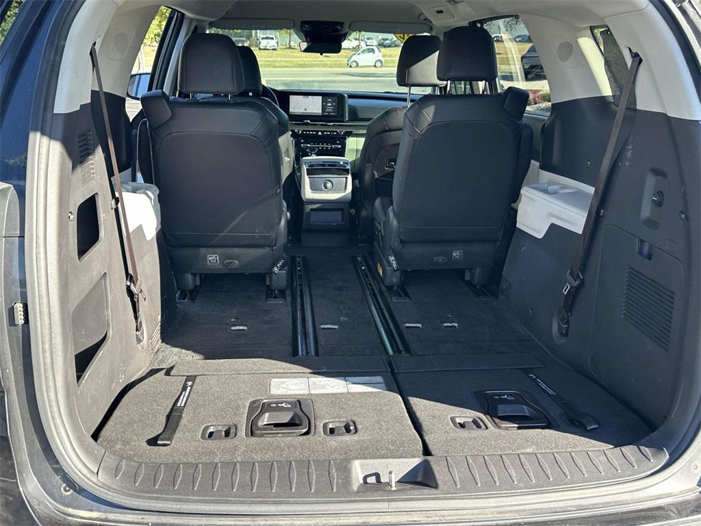 used 2022 Kia Carnival car, priced at $29,171