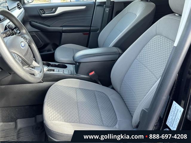used 2022 Ford Escape car, priced at $18,900