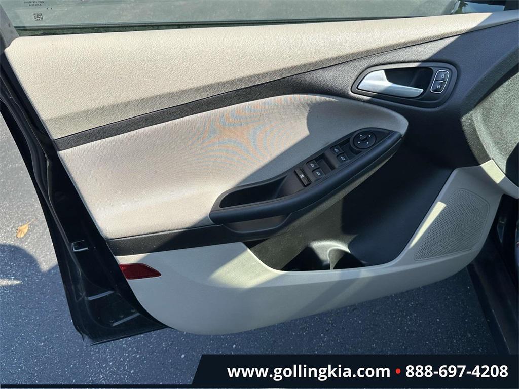 used 2016 Ford Focus car, priced at $3,995
