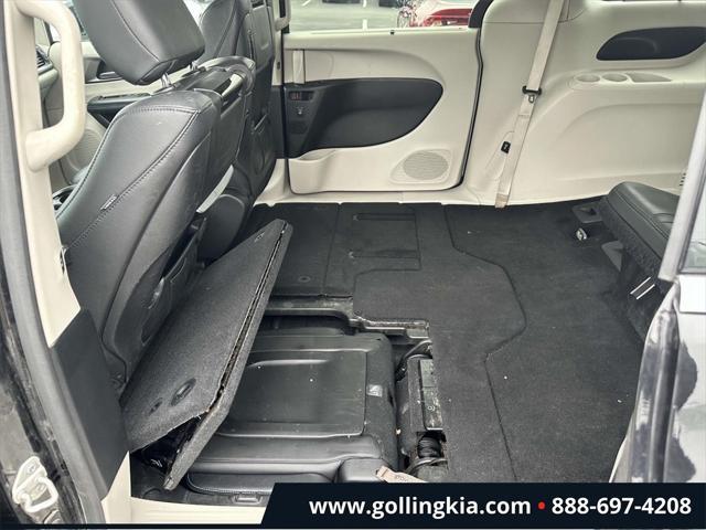 used 2021 Chrysler Pacifica car, priced at $28,995