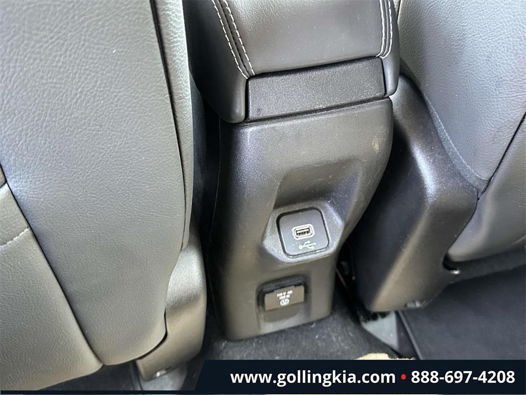 used 2021 Jeep Renegade car, priced at $20,270