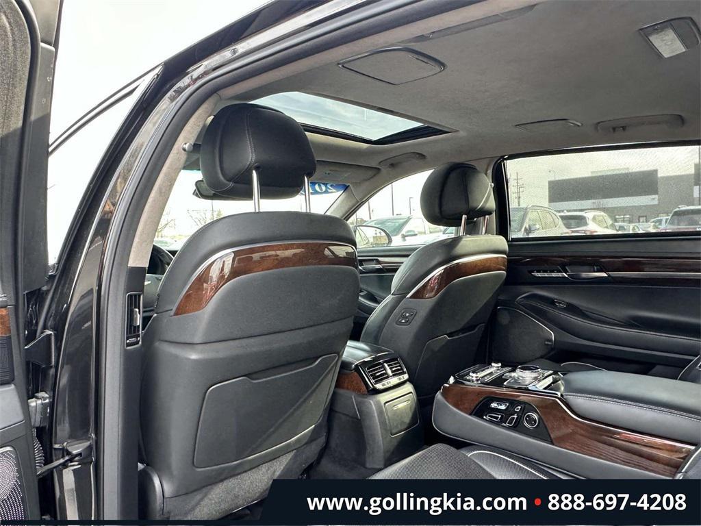 used 2019 Genesis G90 car, priced at $21,299