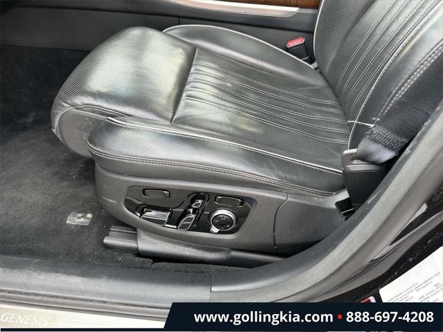 used 2019 Genesis G90 car, priced at $25,900