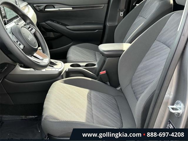 used 2023 Kia Seltos car, priced at $21,900