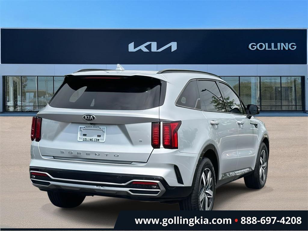 used 2021 Kia Sorento car, priced at $21,800