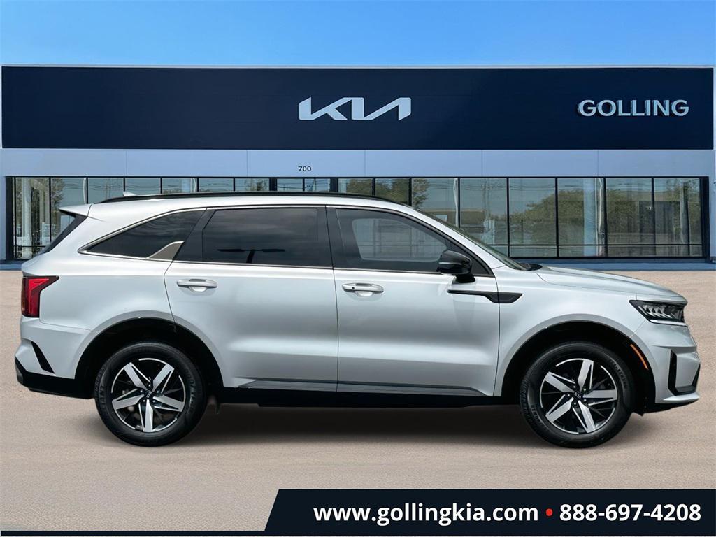 used 2021 Kia Sorento car, priced at $21,800