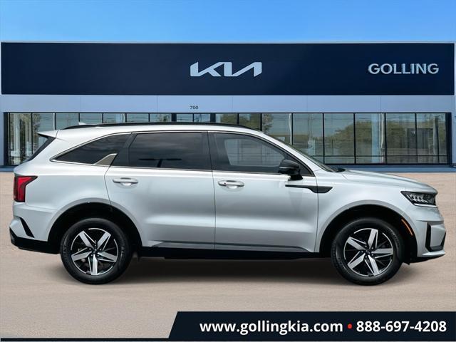 used 2021 Kia Sorento car, priced at $22,173