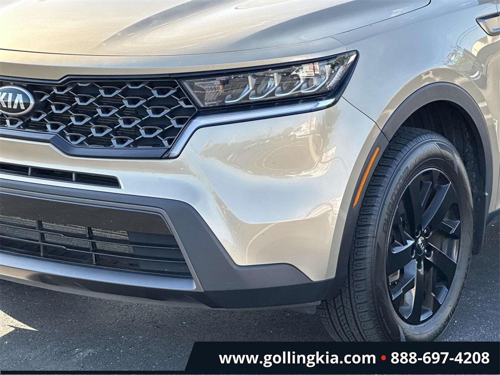 used 2021 Kia Sorento car, priced at $23,831