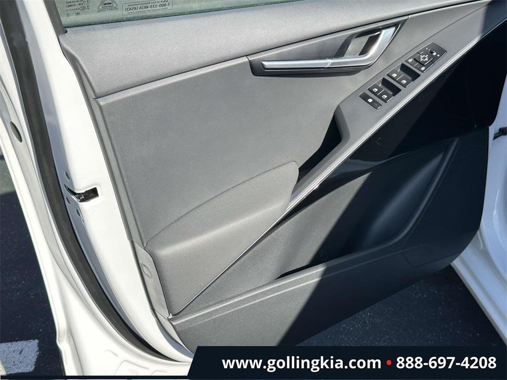 used 2024 Kia Niro car, priced at $26,399