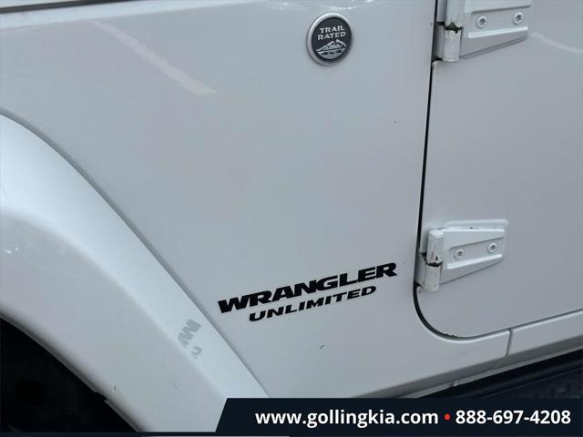used 2013 Jeep Wrangler Unlimited car, priced at $20,490