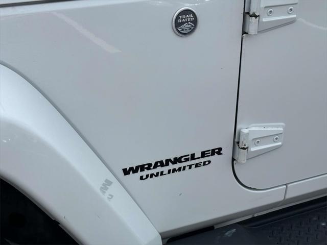 used 2013 Jeep Wrangler Unlimited car, priced at $20,900