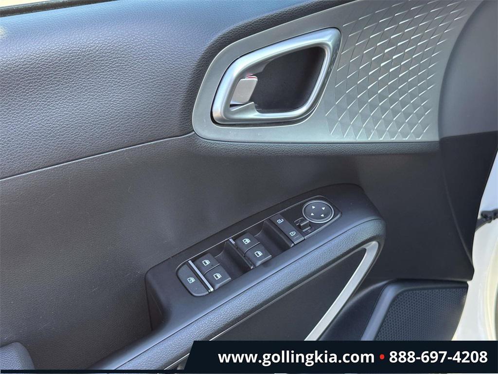 used 2024 Kia Soul car, priced at $19,596