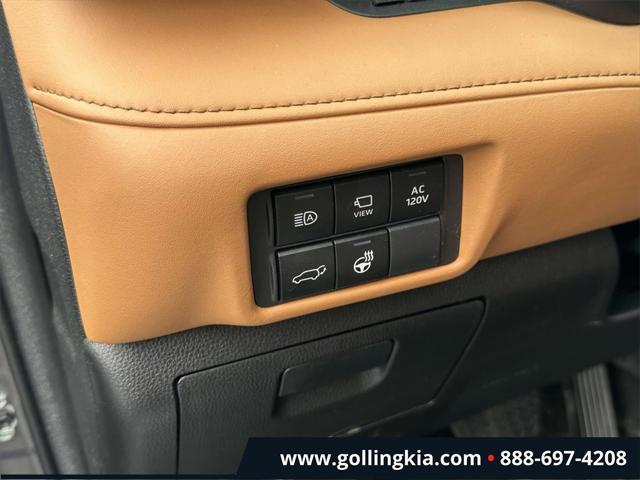 used 2023 Toyota Highlander Hybrid car, priced at $46,085