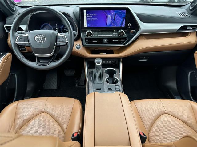 used 2023 Toyota Highlander Hybrid car, priced at $46,995